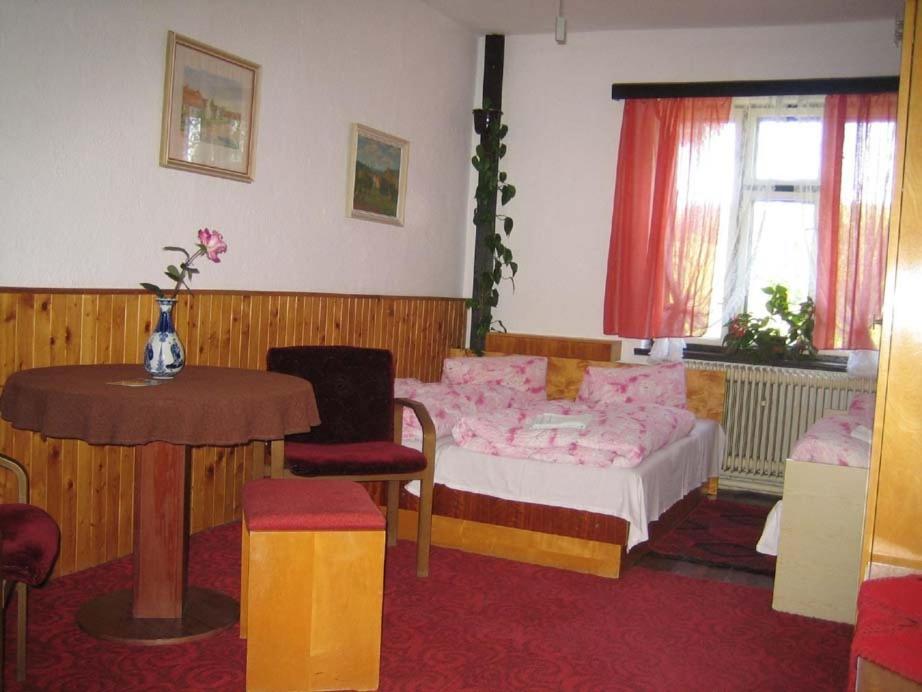 Penzion Nevcehle Urbanov Номер фото